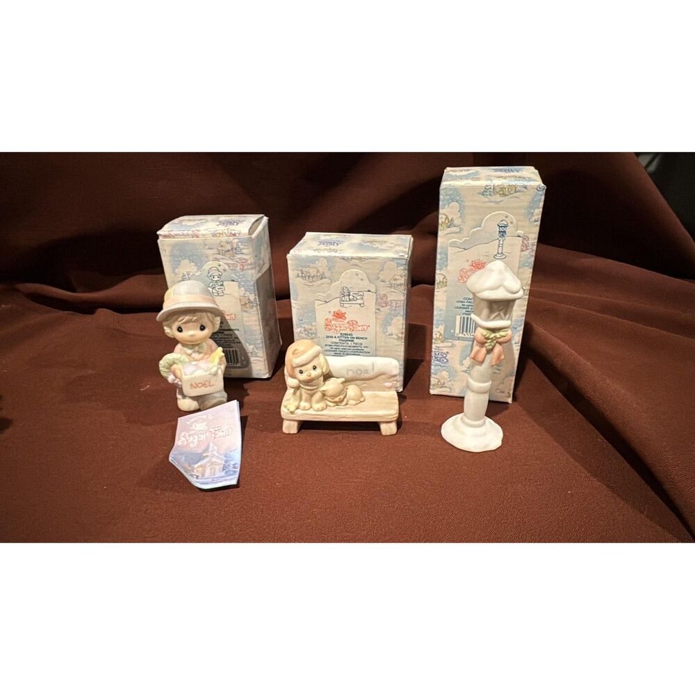 Lot of 3 Precious Moments Sugar Town Ornaments Figures
